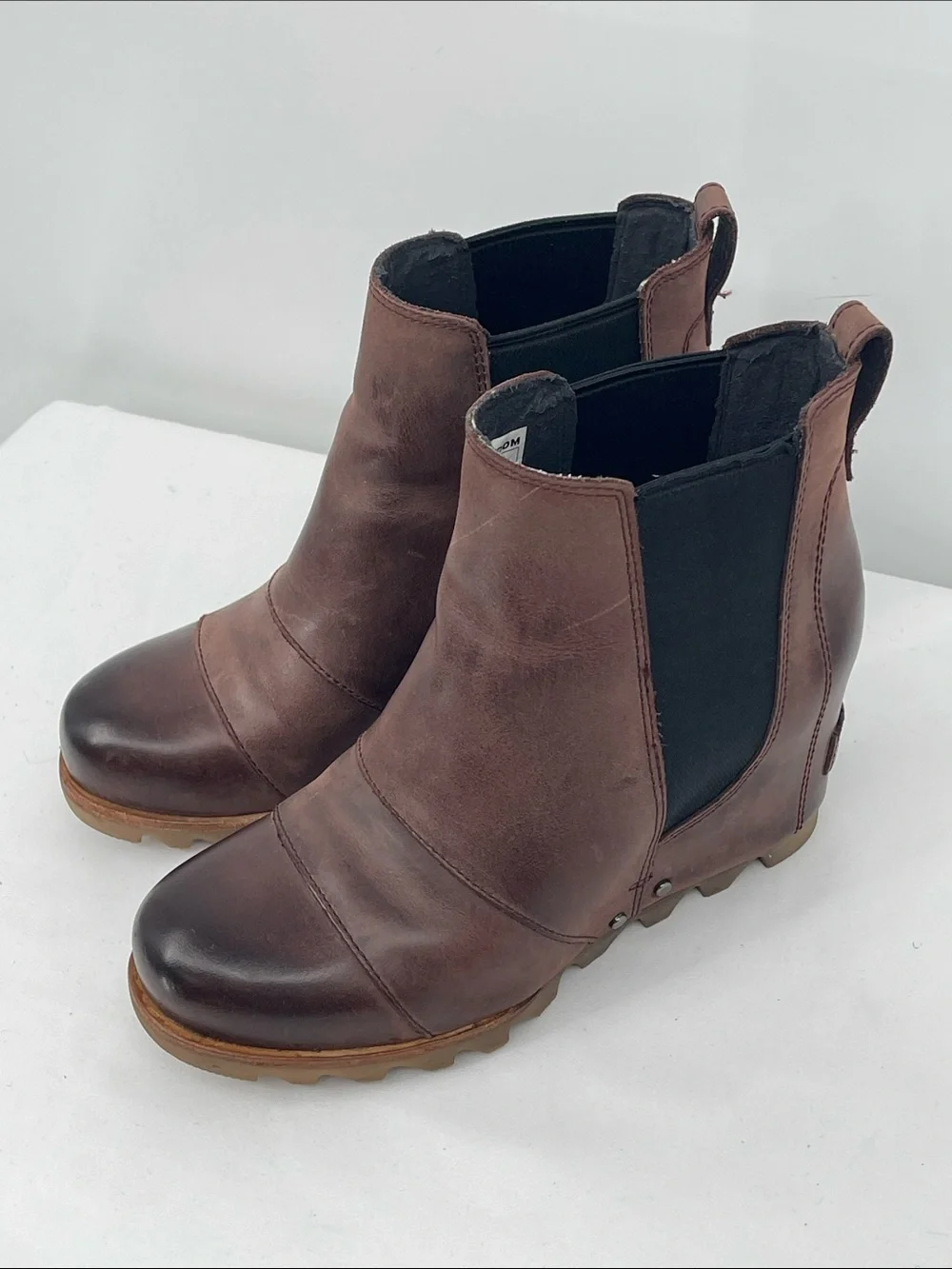 Sorel LEA JOAN Brown Leather HIDDEN Wedge Ankle Boots WOMENS SIZE 6